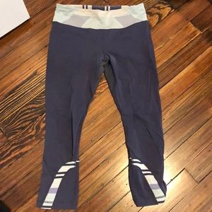 Lululemon run inspire II crop tight. Size 6
